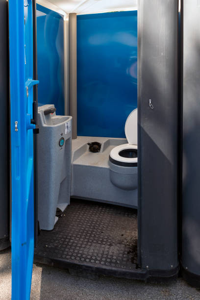Best Porta potty delivery and setup  in Huntington, WV